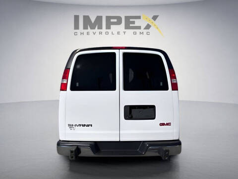 2023 GMC Savana 2500