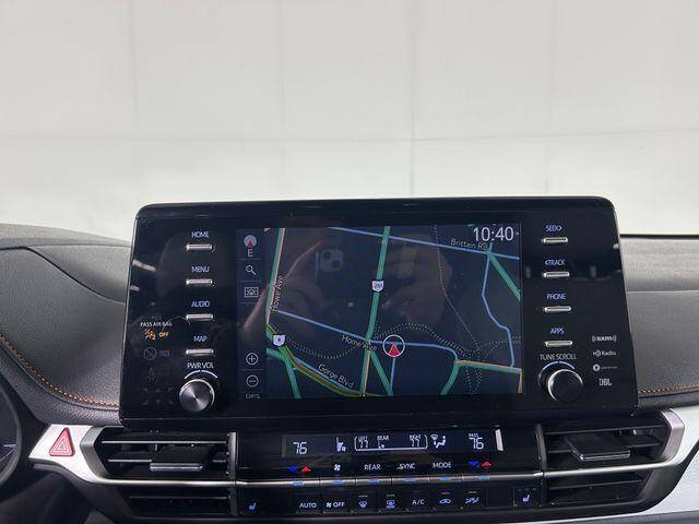 2022 Toyota Sienna XSE 7-Passenger