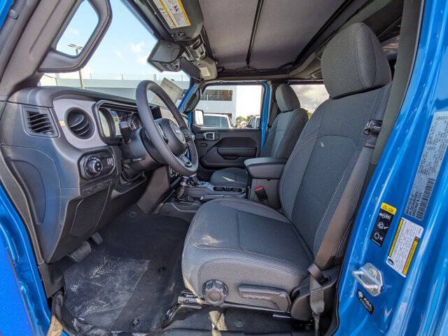 2025 Jeep Gladiator Sport S