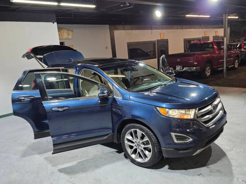 2017 Ford Edge Titanium
