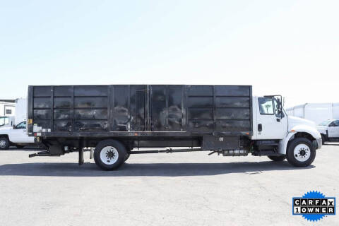2018 International DuraStar 4300