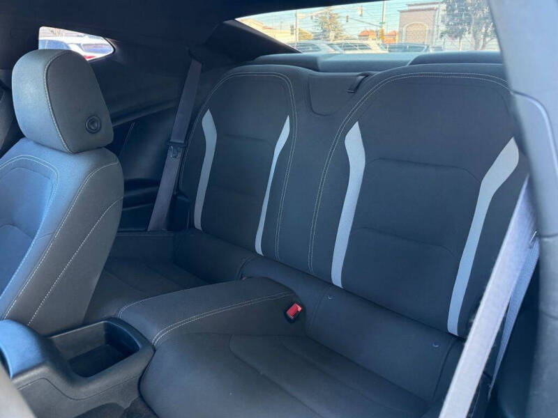 2017 Chevrolet Camaro LT