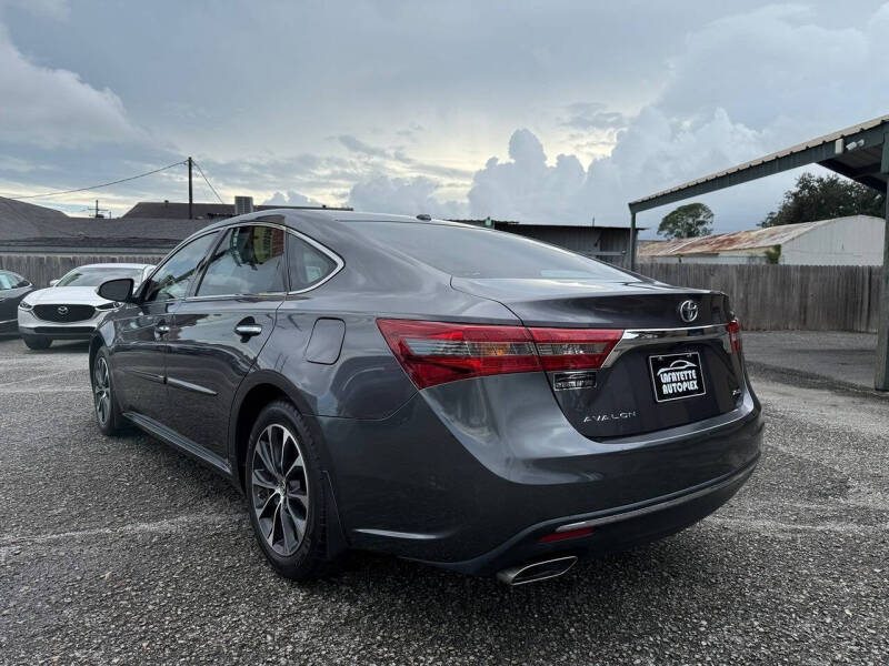2016 Toyota Avalon XLE