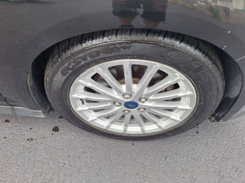 2013 Ford C-MAX Energi SEL