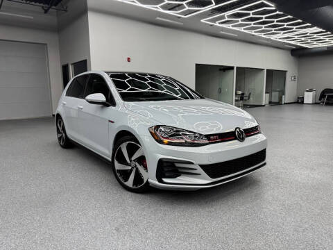 2020 Volkswagen Golf GTI SE