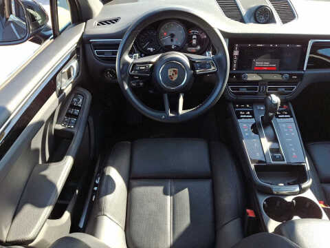 2024 Porsche Macan S