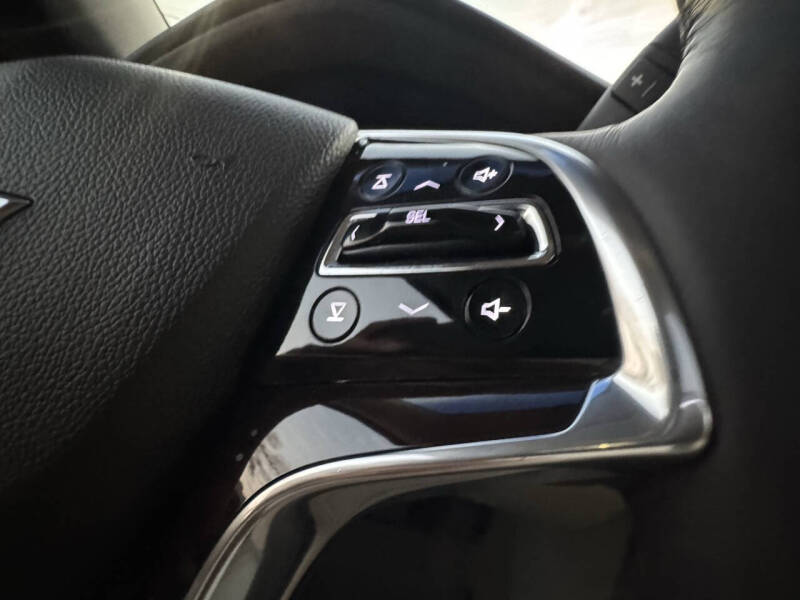 2017 Cadillac Escalade Luxury