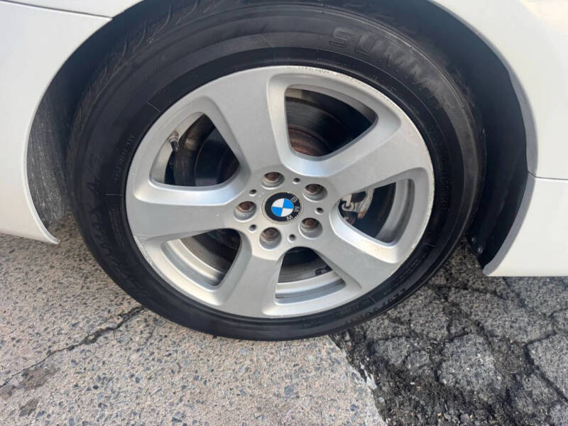 2007 BMW 3 Series 328xi