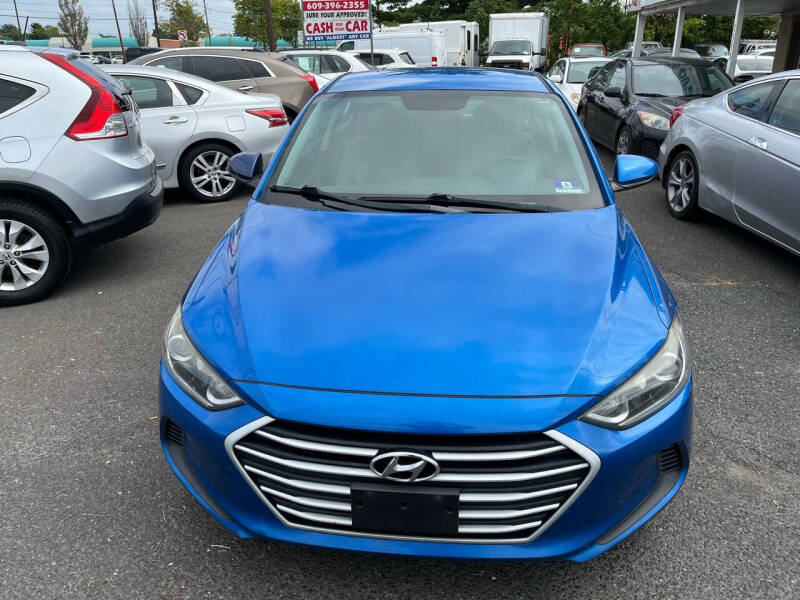 2017 Hyundai Elantra SE photo 11