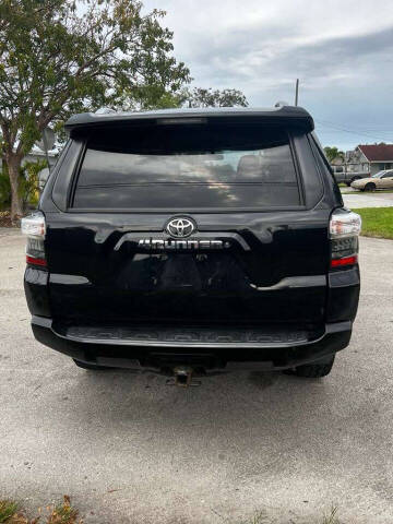 2017 Toyota 4Runner SR5