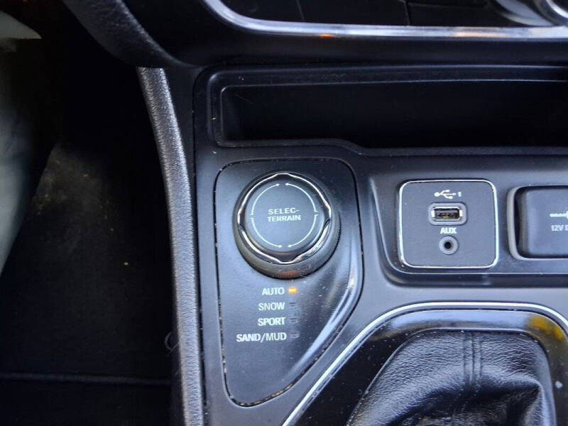 2021 Jeep Cherokee Altitude