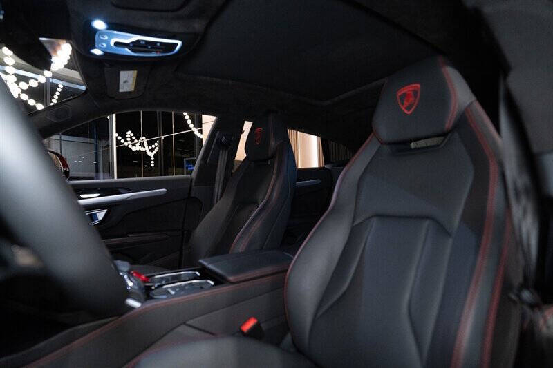 2019 Lamborghini Urus