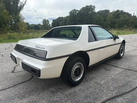 1984 Pontiac Fiero Sport