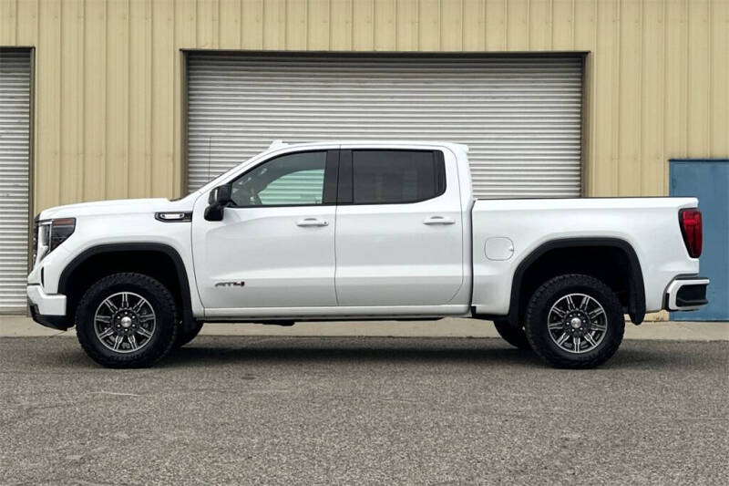 2024 GMC Sierra 1500