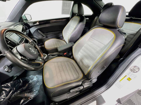2016 Volkswagen Beetle 1.8T Dune PZEV