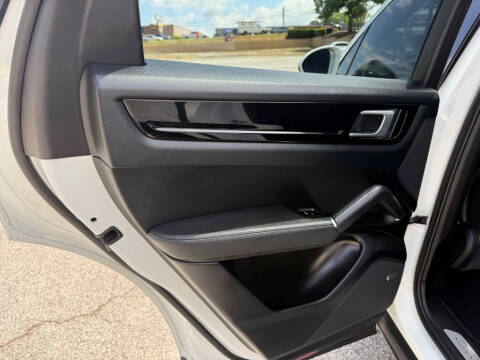 2020 Porsche Cayenne