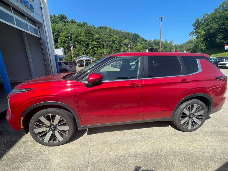 2025 Mitsubishi Outlander SE