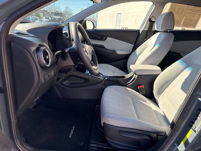 2022 Hyundai Kona SEL