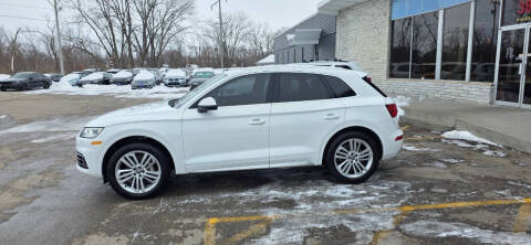 2018 Audi Q5 2.0T quattro Premium Plus