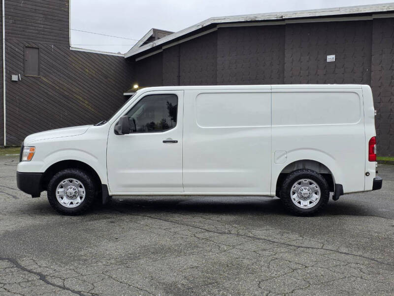 2017 Nissan NV 1500 SV