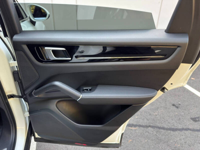 2020 Porsche Cayenne