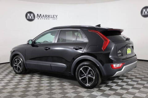 2023 Kia Niro EX