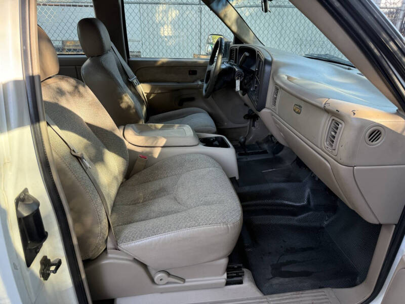 2003 Chevrolet Silverado 2500HD LS