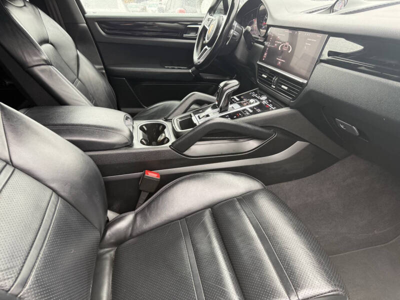 2021 Porsche Cayenne