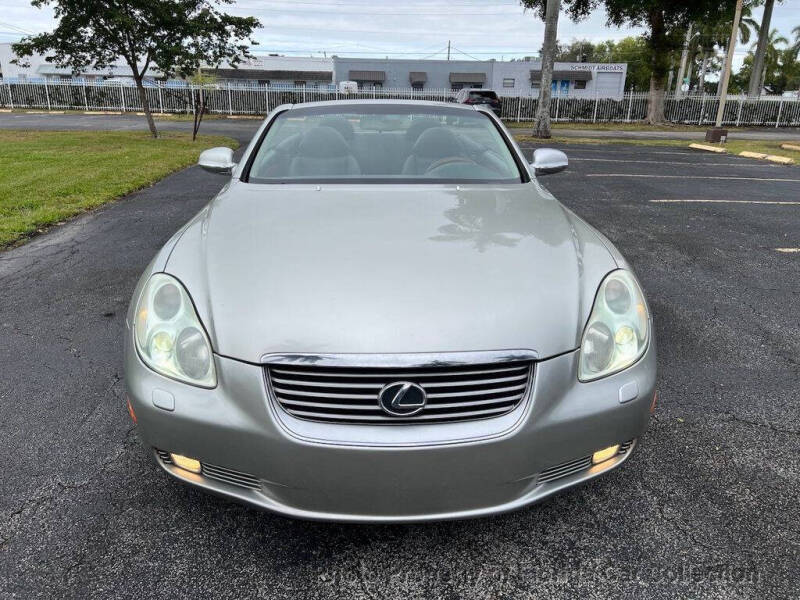 2002 Lexus SC 430