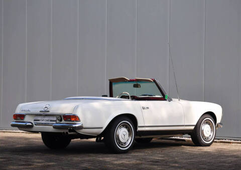 1969 Mercedes-Benz 280-Class