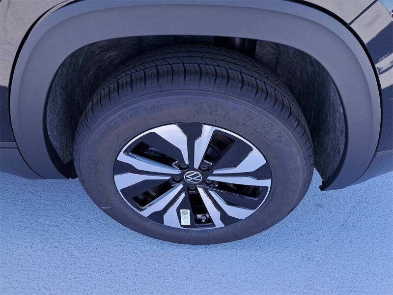 2026 Volkswagen Atlas Cross Sport SE