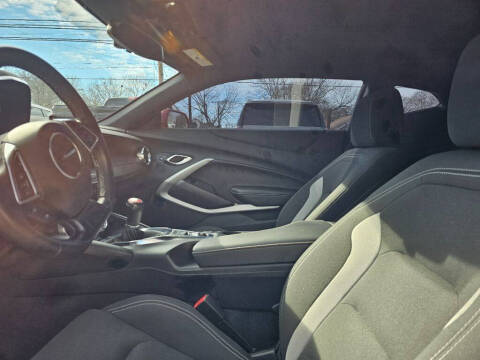 2021 Chevrolet Camaro LT1