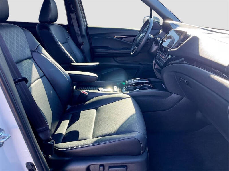 2022 Honda Passport Elite