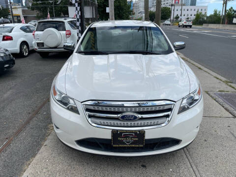 2011 Ford Taurus Limited