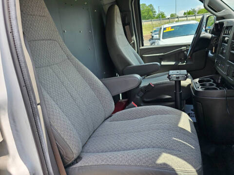 2020 Chevrolet Express 2500