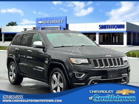 2014 Jeep Grand Cherokee for sale at CHEVROLET OF SMITHTOWN in Saint James NY