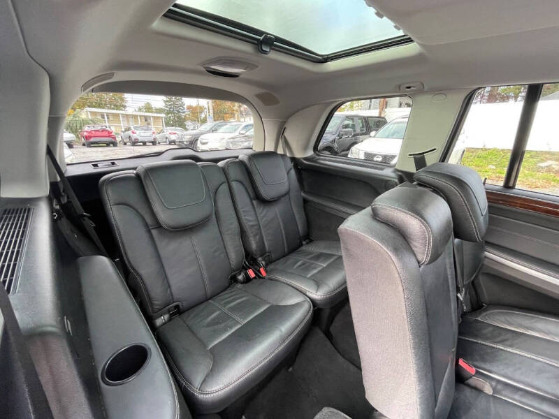 2011 Mercedes-Benz GL-Class GL 550 4MATIC
