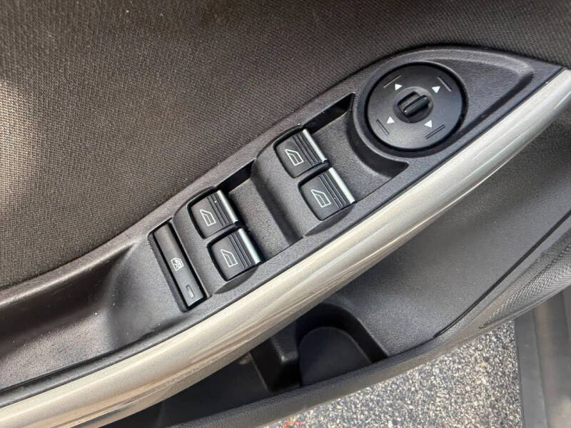 2017 Ford Focus Titanium