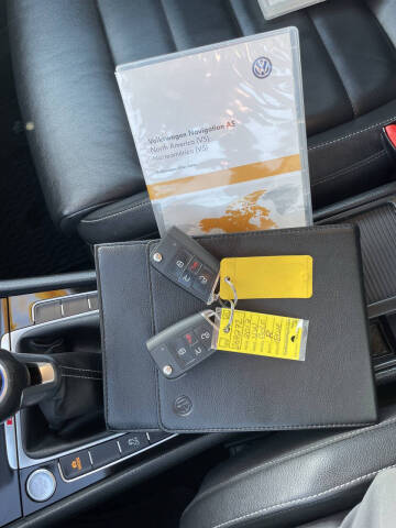 2016 Volkswagen Golf R 4Motion