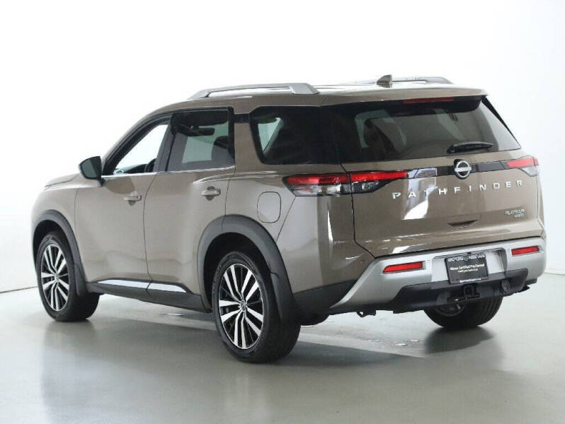 2024 Nissan Pathfinder Platinum