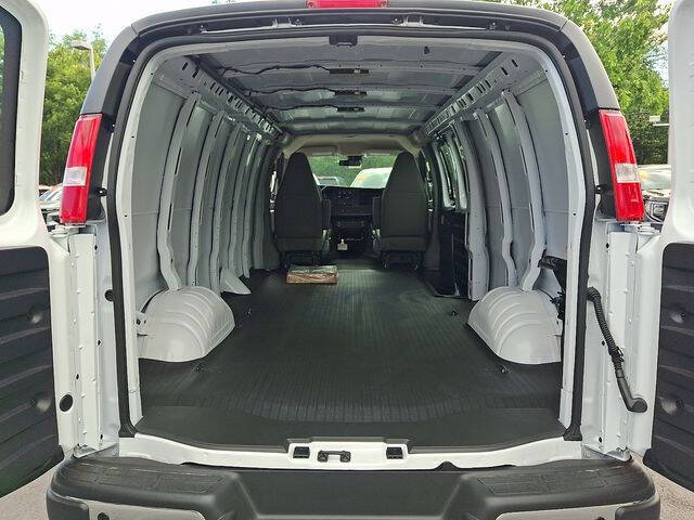 2026 Chevrolet Express 3500