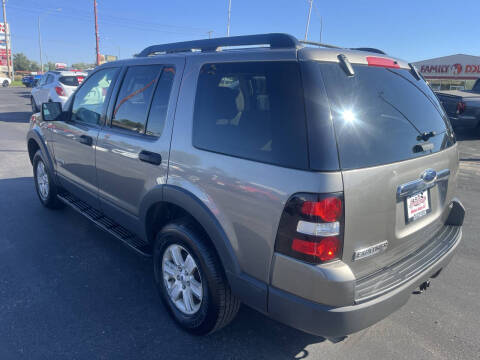2006 Ford Explorer XLT