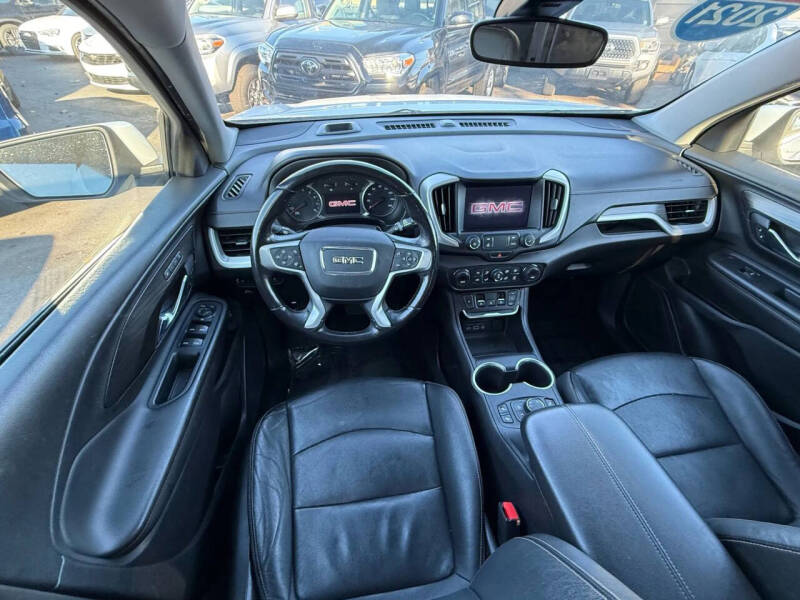 2021 GMC Terrain SLT