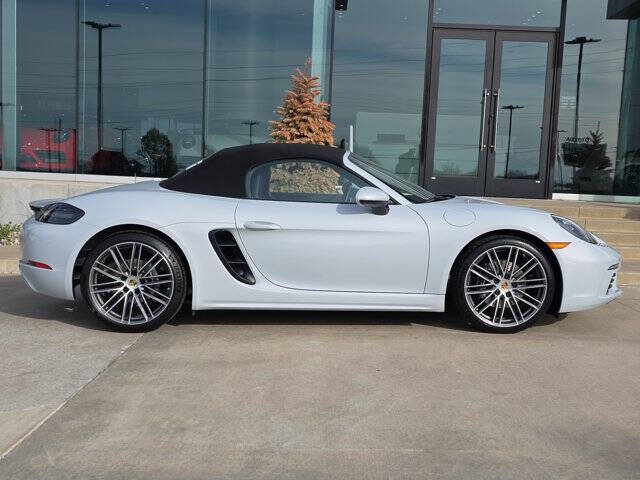 2025 Porsche 718 Boxster