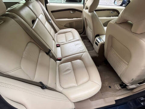 2013 Volvo XC70