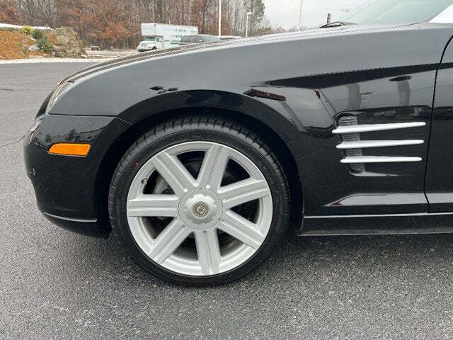 2004 Chrysler Crossfire 12