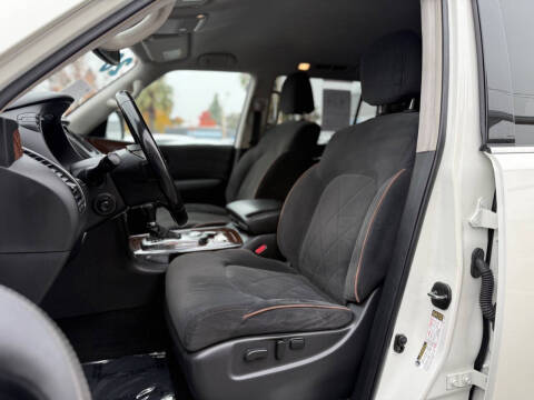 2020 Nissan Armada SV