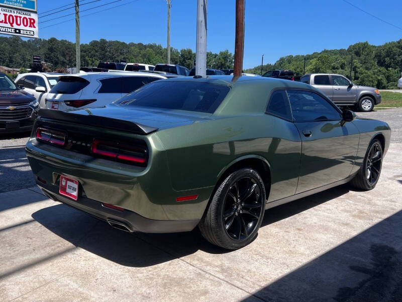 2018 Dodge Challenger SXT