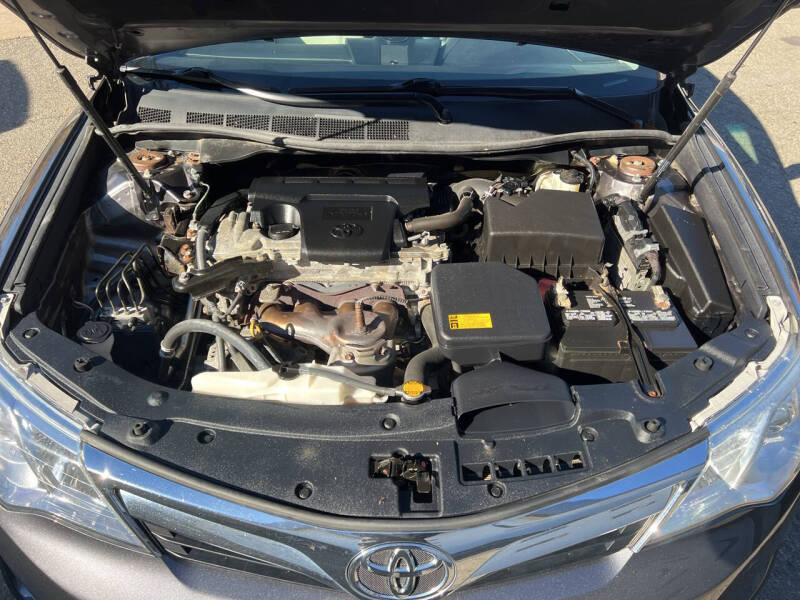 2014 Toyota Camry LE photo 60