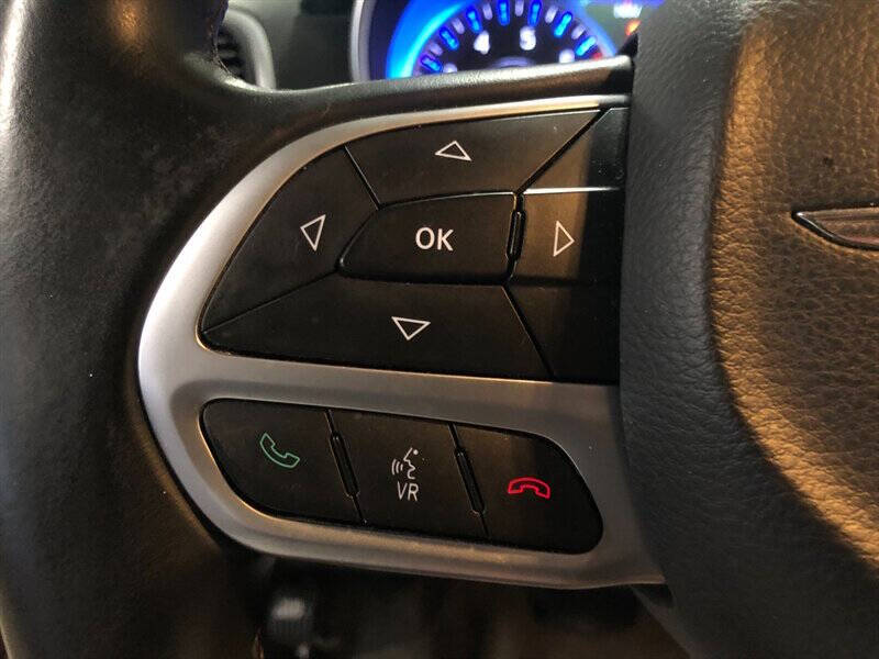 2017 Chrysler 300 Limited